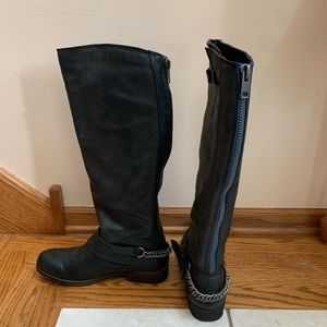 Madden Girl Caanyon Boots